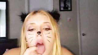 Kitty works for cum