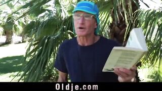 Young Julie Fucks a 75 Years Old Man in Park
