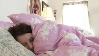 Sexy Teenage Lesbo Babes Love to Eat Pussy