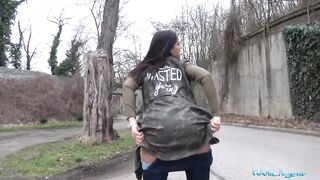 Public Agent Outdoor orgasms for Serbian beauty