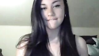 Horny college girl masturbates on webcam