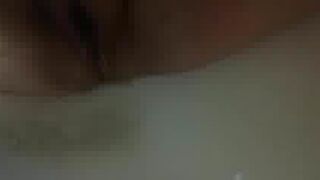 Pissing BBW