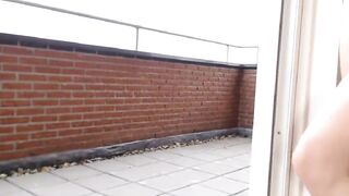 Balcony gurl