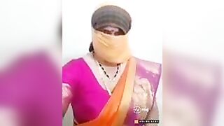 Sexy aunty