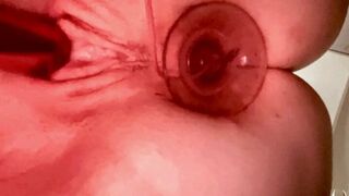Watch my pussy cum