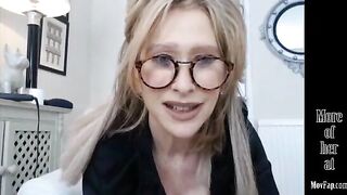 English MILF hot webcam show