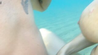Amazing public beach water fuck with underwater blowjob
