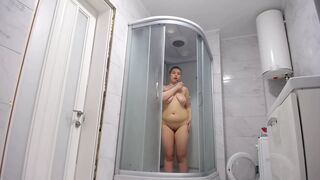 SHOWER SHOW