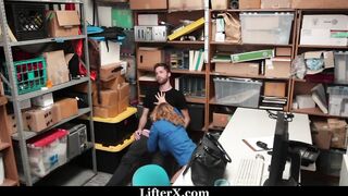 Mall Guard Spares Shoplifter After His Demands Were Fulfilled - Lifterx