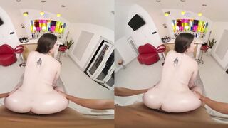 Big Tits Bartender Alyx Star Gives The Naughtiest Service Ever