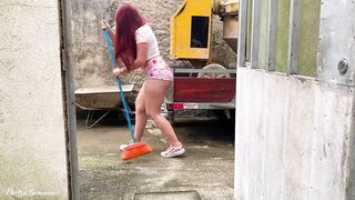 I hired this maid and she has a delicious ass in those shorts, I was excited