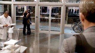 Olivia Wilde & Jaclyn Jonet Lesbian Kiss - ScandalPlanet.Com