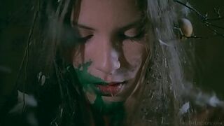 TheLifeErotic - Brunette Raeah masturbating outdoor