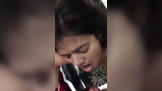 Desi Aunty cum Eating