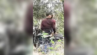 Short stop to fingerfuck her pussy 2