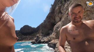 We love to fuck on public beaches in Spain
