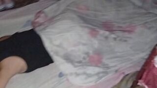 I woke up the maid to give me sex, we enjoyed a lot