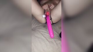 Amateur gf fucks wet pussy with 3 dildos
