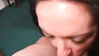 Hot sexy nasty MILF brunette babe gives