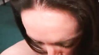 Hot sexy nasty MILF brunette babe gives