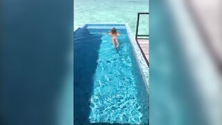 I fucked a girl on vacation