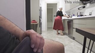 Risky jerk off while watching big bubble butt Muslim stepmom in the kitchen.