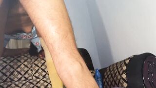 Blowjob from the housekiper Deshi slut fuck at home