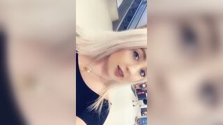 Pawg puts on a show