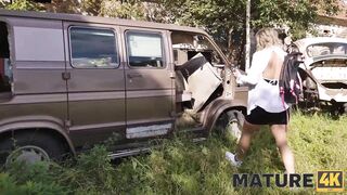 MATURE4K. Blogger Beware