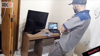 Technician attends customer was alone!