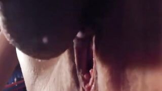 Hairy amateur girl eat lick fuck missionary peluda esposa