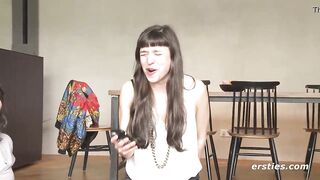 5 Sexy Babes Take Turns Getting off on the Sybian