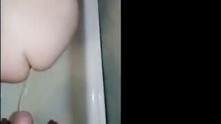 sucks cock 018
