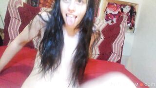 Girl performs Oral Sex on a Menstrual Period TAMPON & Teases with PAWG HAIR