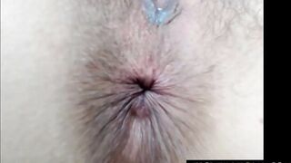 Webcam girl shows asshole close up