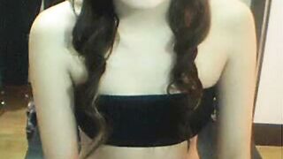 sexy korean cam whore