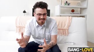 Booty Therapy Logan Xander, Elana Bunnz