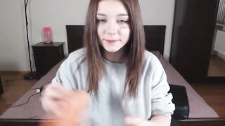 (UwU)I play with tits and pussy. Deep throat drooling and masturbation