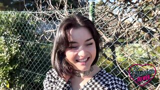 Crystal offers herself a good fuck with double penetration