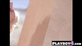 Beautiful blonde model with amazing big boobs Nikki Leigh passion posed totally naked