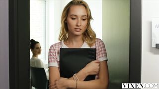 VIXEN Frenemies Kelly & Apolonia have intense threesome