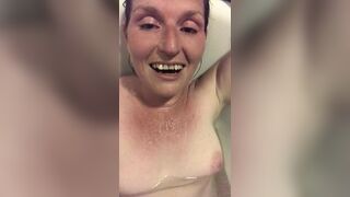 Hot, sweaty and horny in the bath