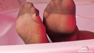 Goddess Feet In Wet Tan Knee Socks With Reinforced Toes Teasing You In Bath