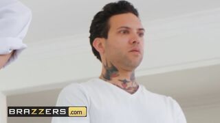 Dirty Masseur - Lela Star Small Hands - Never Enough Oil