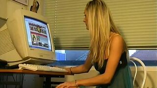 Pornstar for a day Eva the blonde teen masturbates her pussy