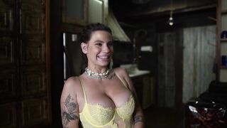Dread Lesbian Takes Big Dick