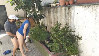 Amateur Sex with the Gardener