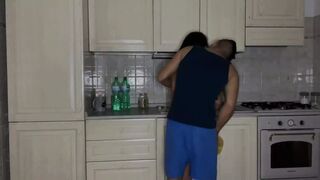 Fucked with My Girlfriend in the Kitchen with Internal Cum
