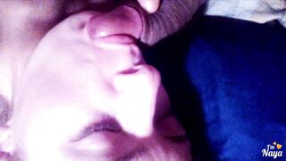 My stepdaughter makes me cum on her mouth, she knows how to make a blowjob.