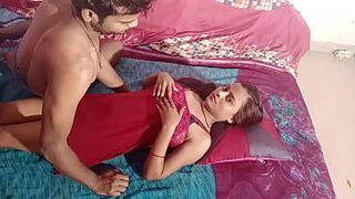 Best Ever Indian Home Wife With Big Boobs Having Dirty Desi Sex With Husband - Full Desi Hindi Audio
